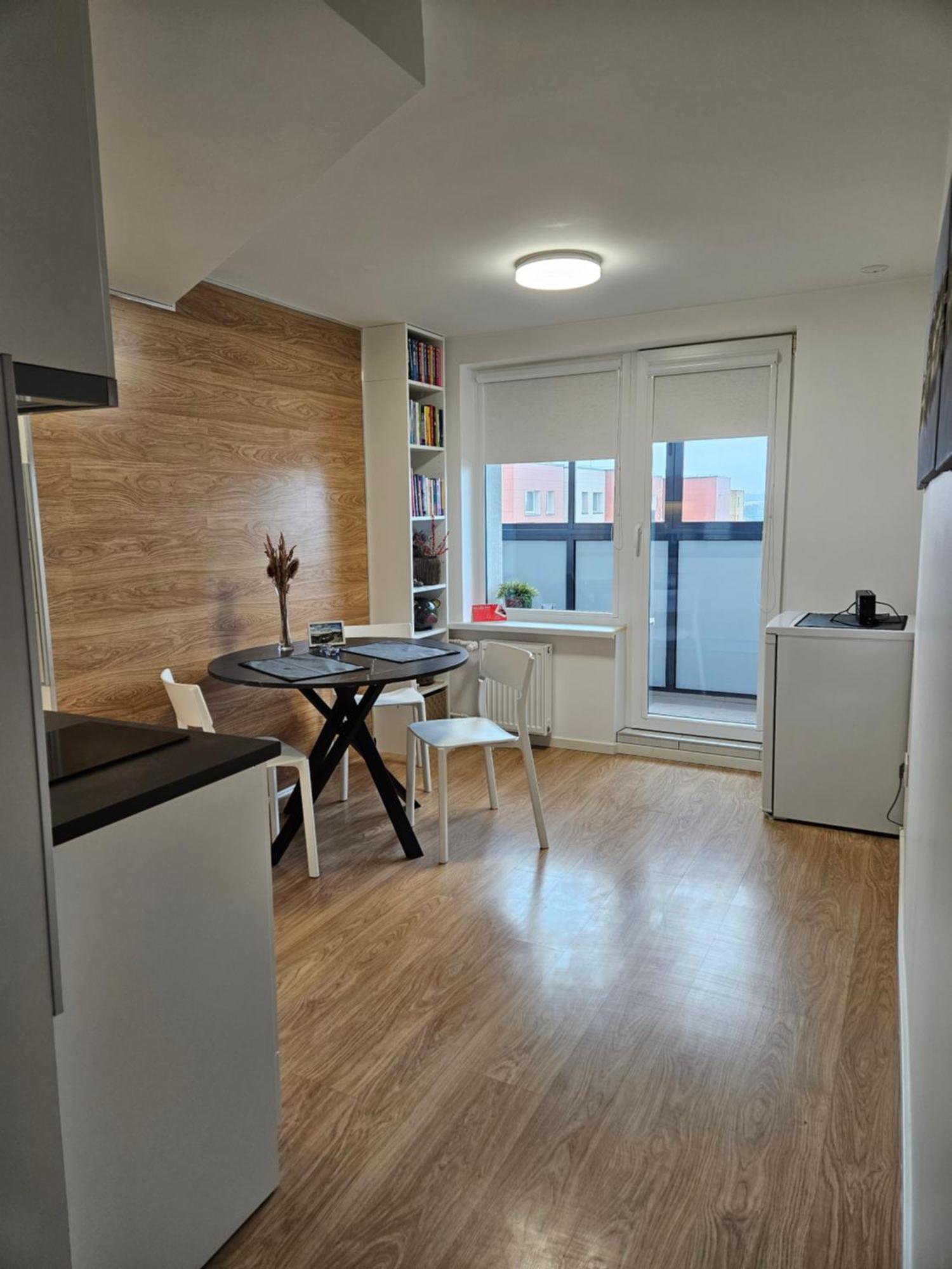 Buto Nuoma Zemaites Gatveje Apartment Telsiai Exterior photo